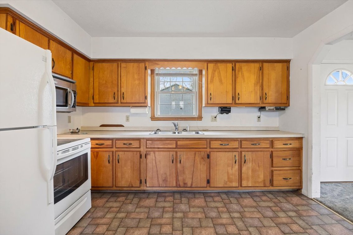 Image for Oakes' Estate Home - Waynesboro