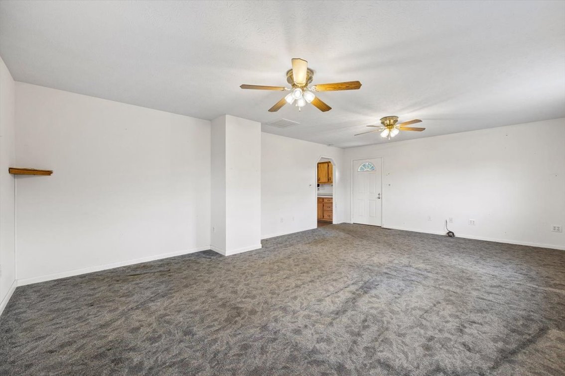 Image for Oakes' Estate Home - Waynesboro