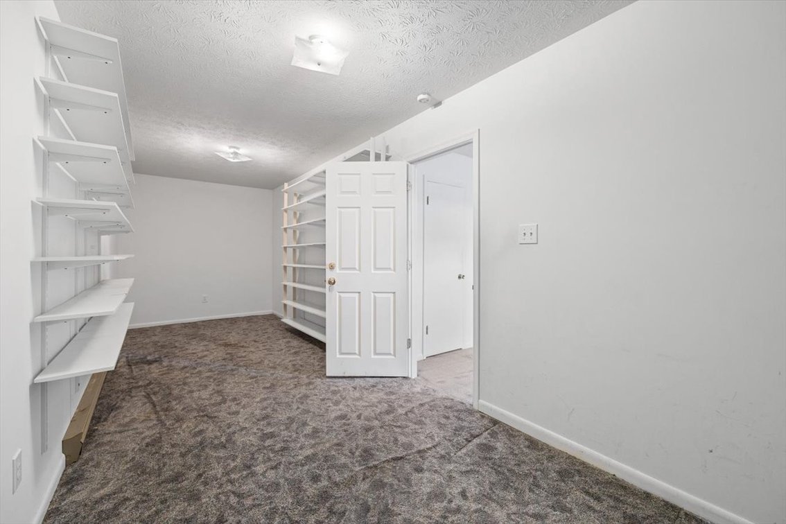 Image for Oakes' Estate Home - Waynesboro
