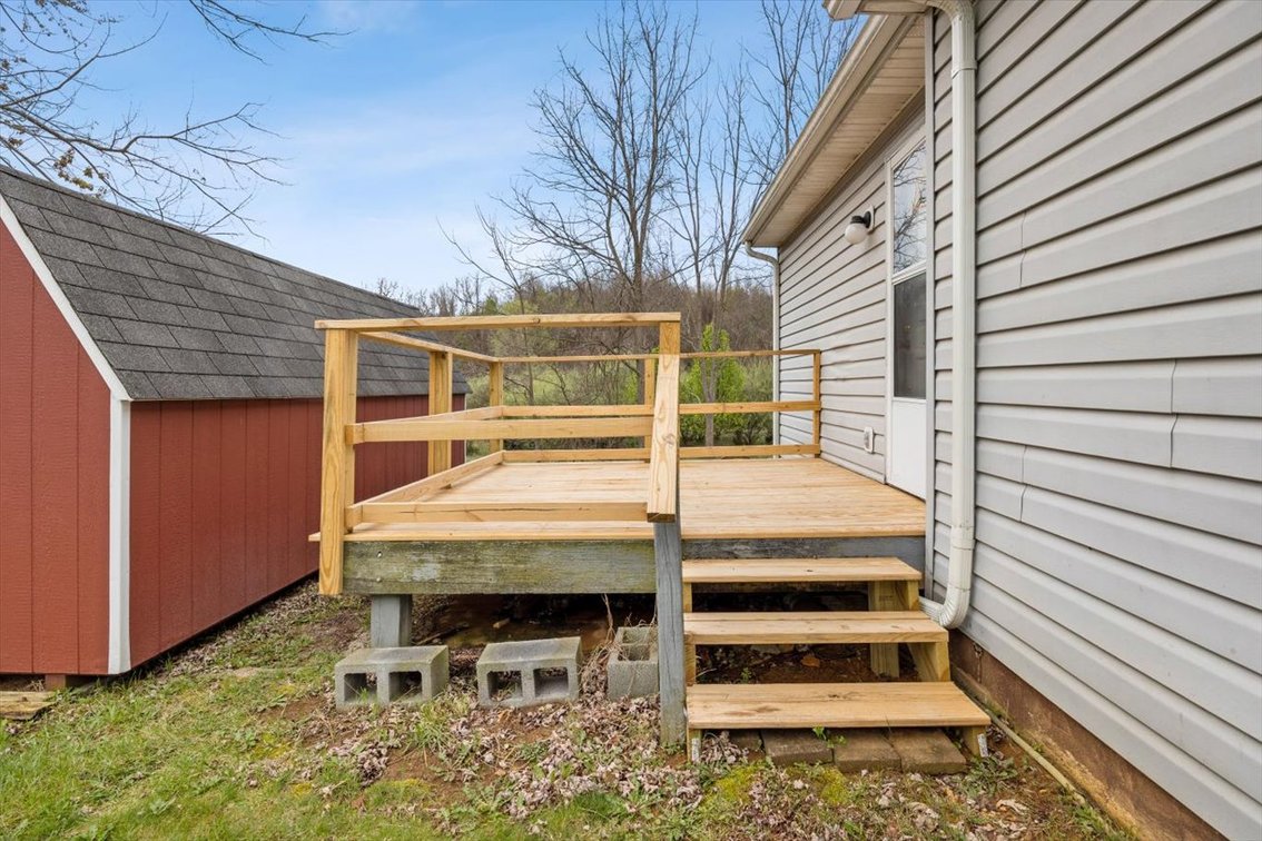 Image for Oakes' Estate Home - Waynesboro