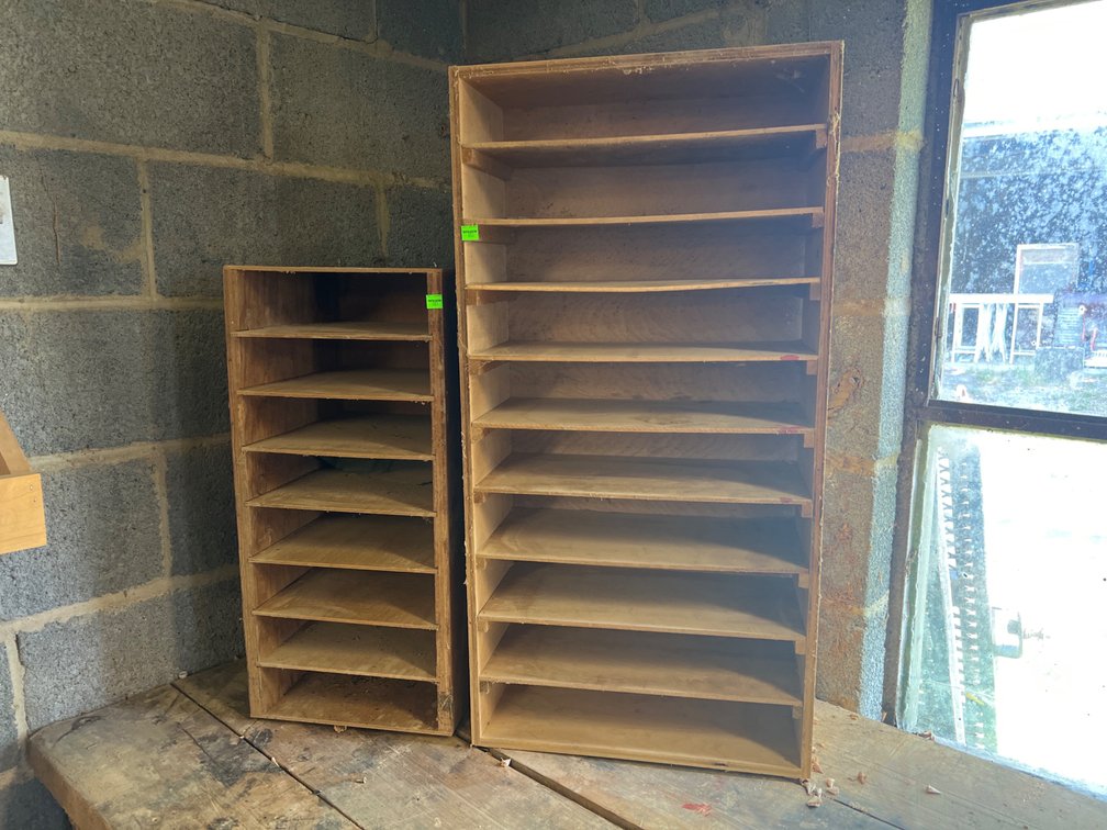 Sand paper organizers