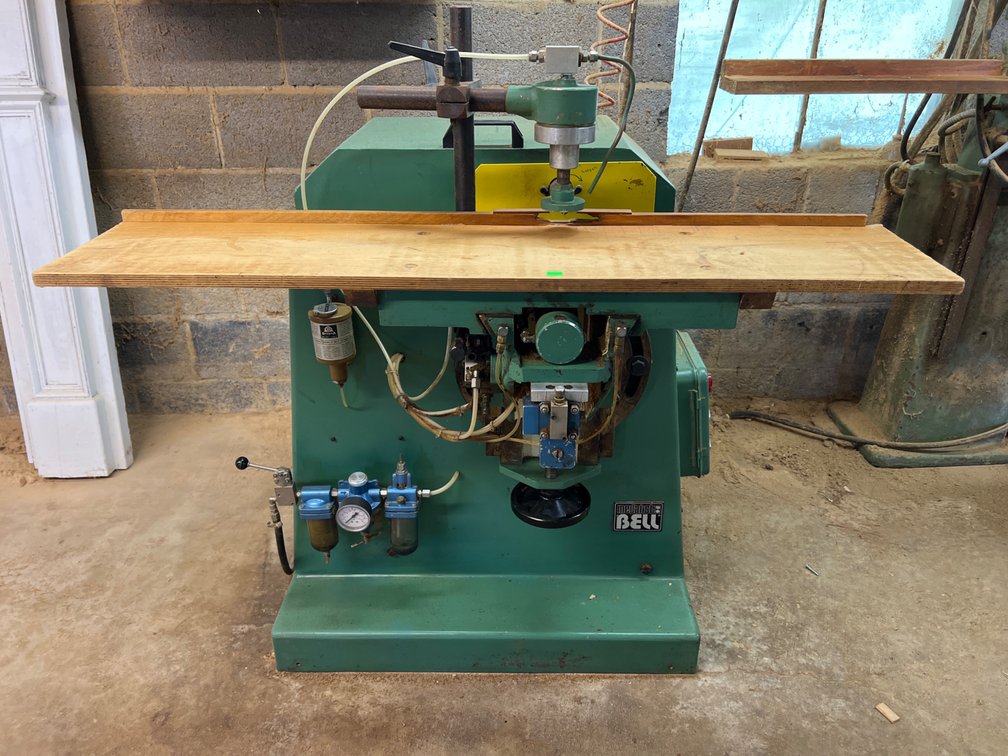 Medalist Bell 705 Boring Machine