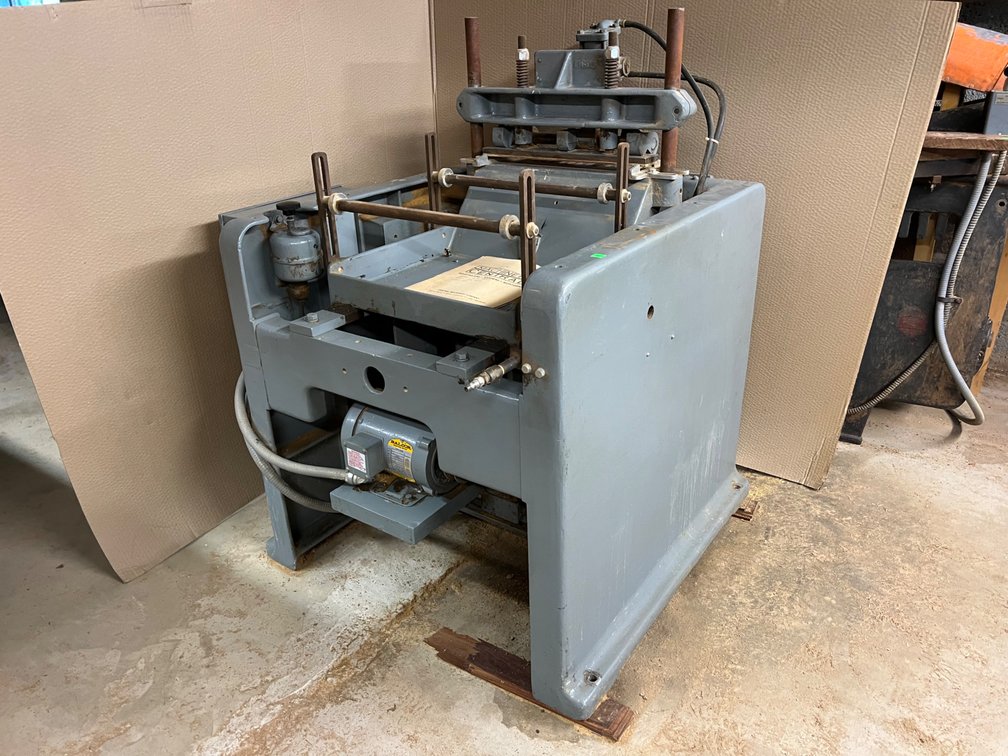 Pair of Dovetail machines