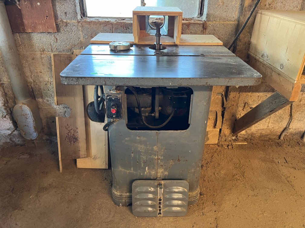 Delta shaper cutter