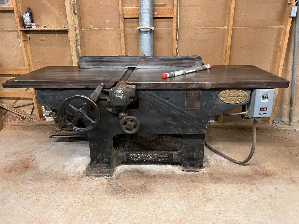 Yates 199 24" jointer