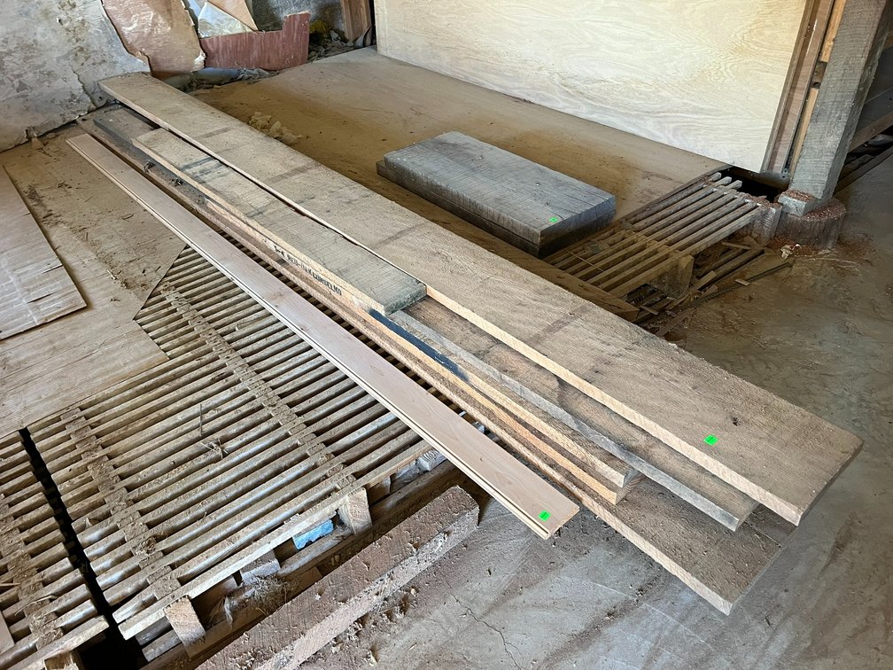Hardwood lumber