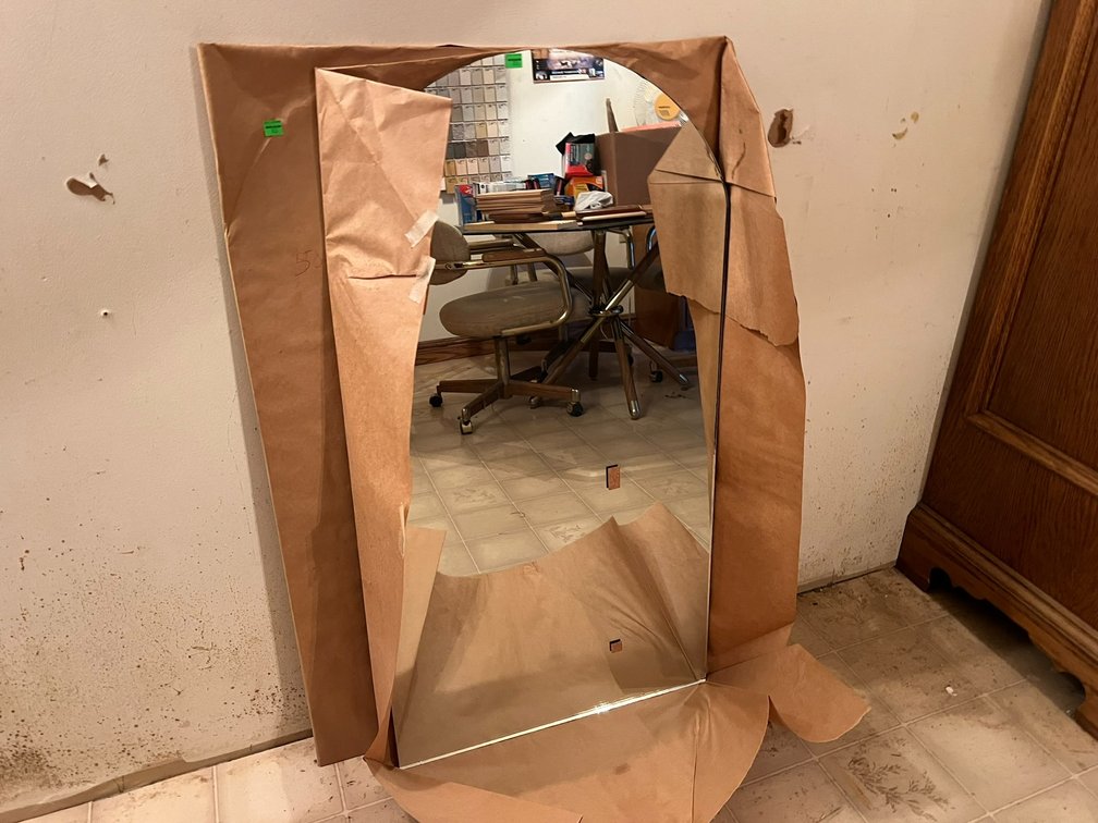 (2) mirrors