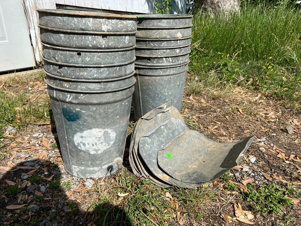 Galvanized maple syrup buckets