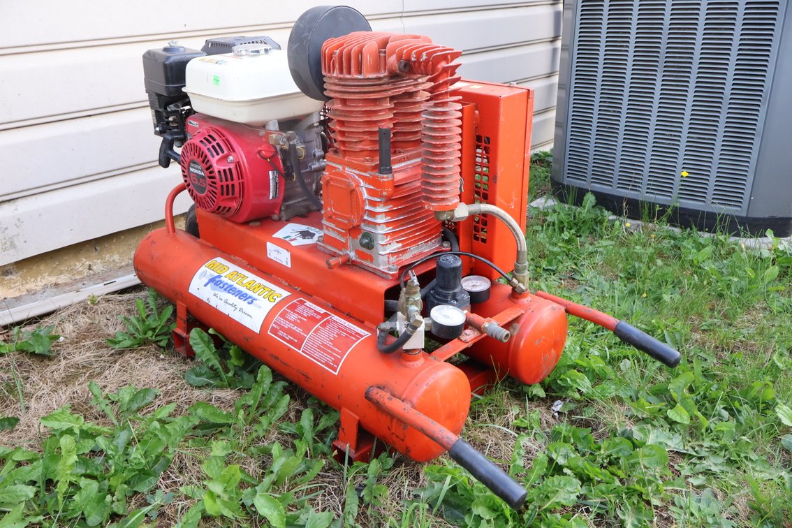Rol-Air Air Compressor With Honda 6.5 Gas Powered Engine