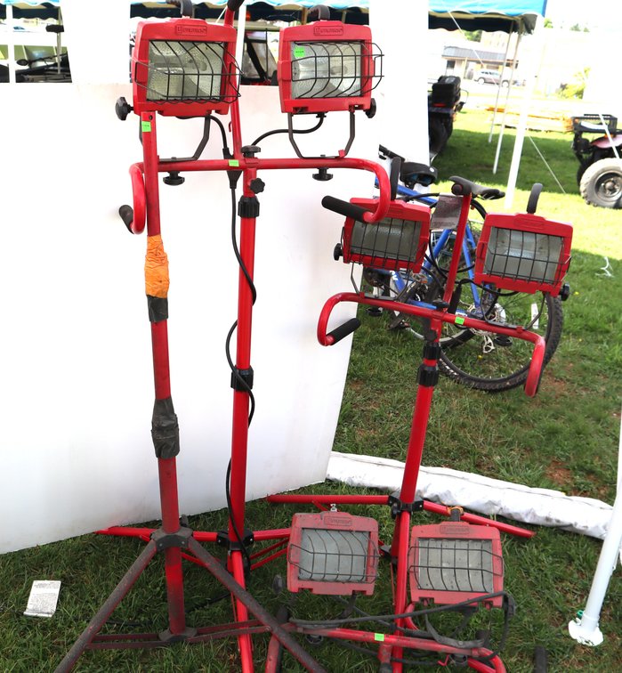 Working Work Lights