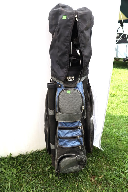Golf Club Bag With Clubs