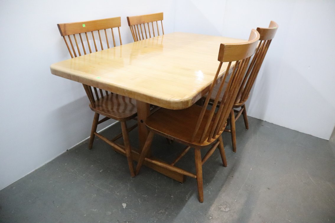 Dining Table and 4 Chairs, Tabletop Is Very Heavy