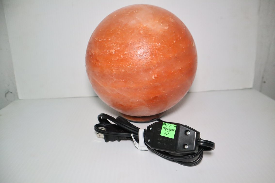 Salt Rock Ball Lamp
