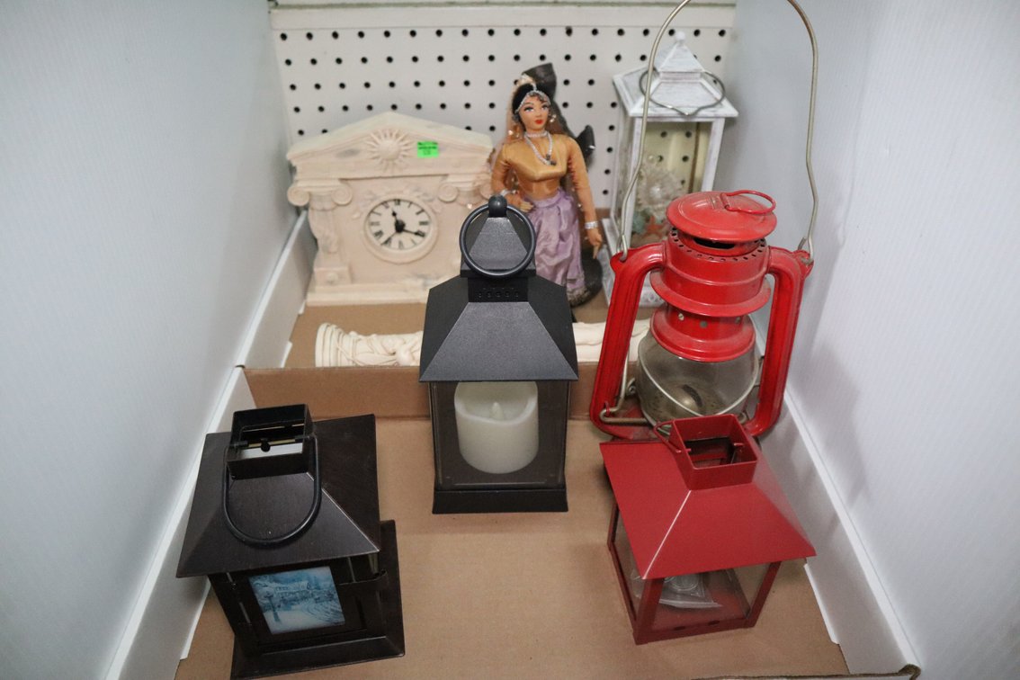 Lanterns, Figurines, Mantle Clock