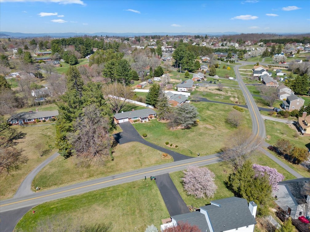 Image for Waynesboro Estate Home