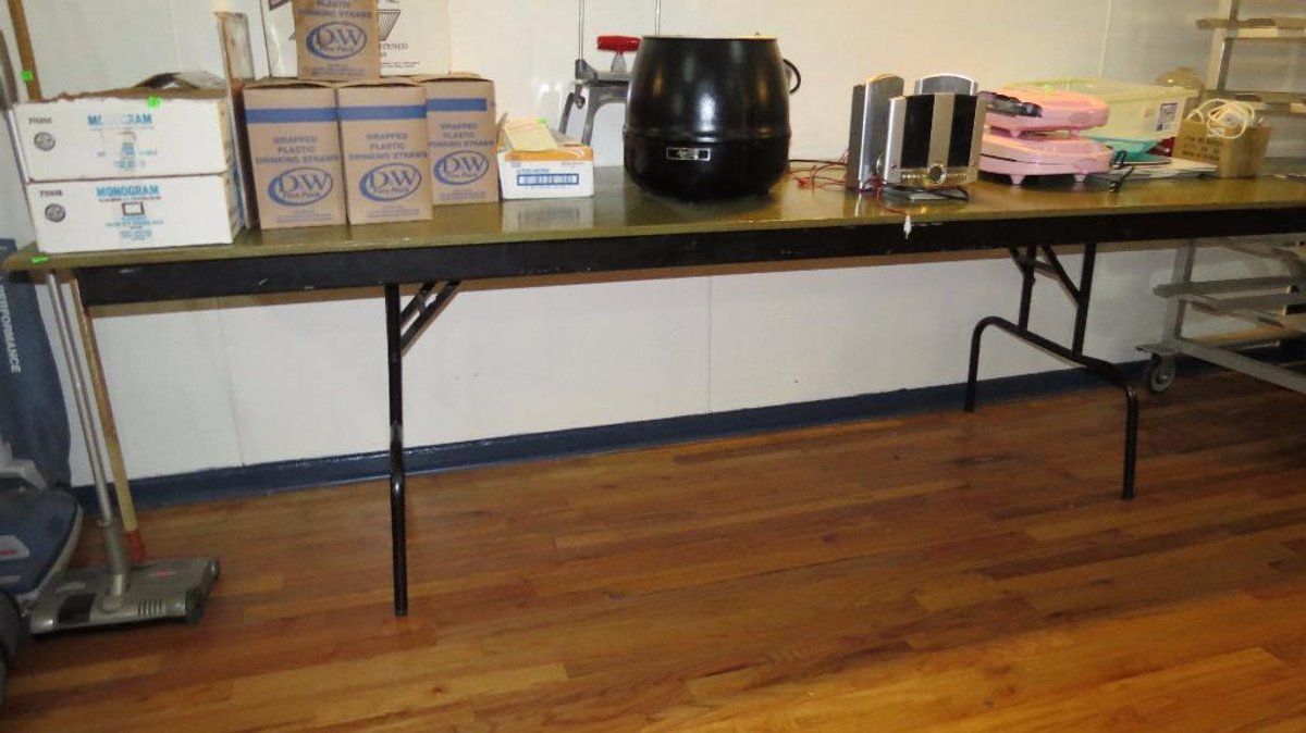 Wooden top folding table