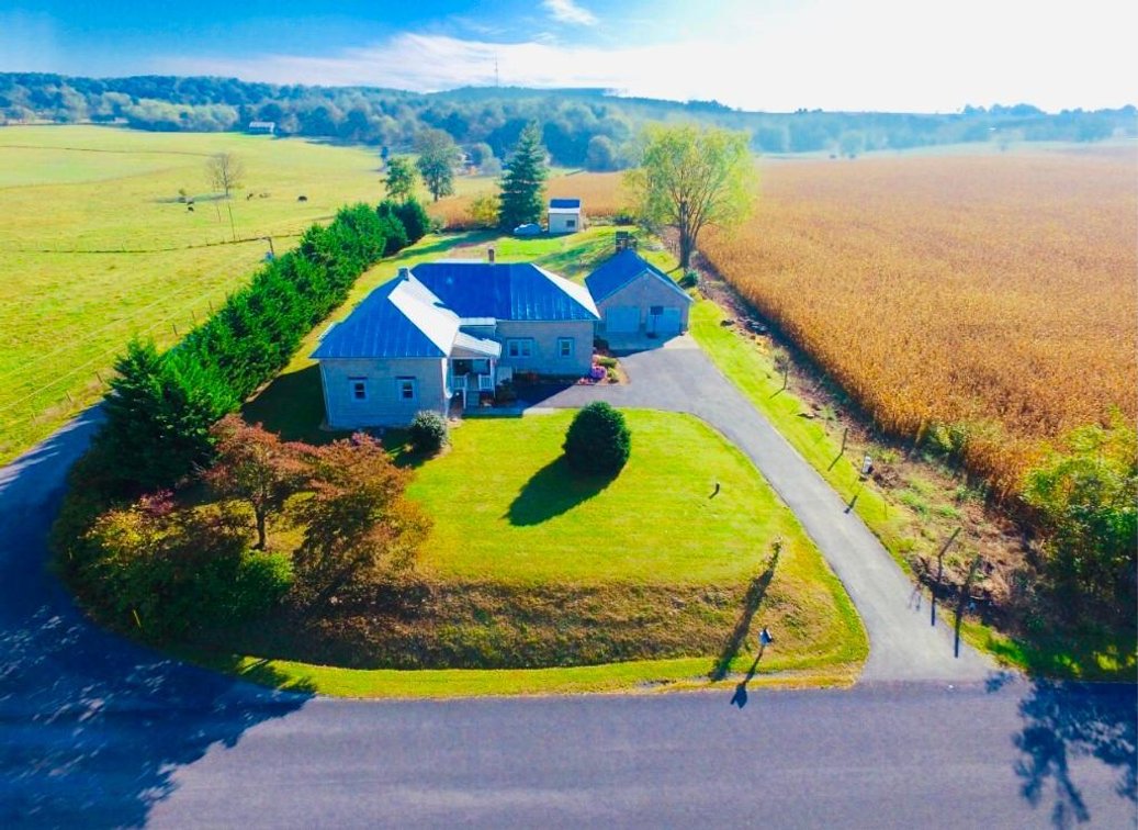 Image for 4 Bedroom Country Home on 1+ Acre