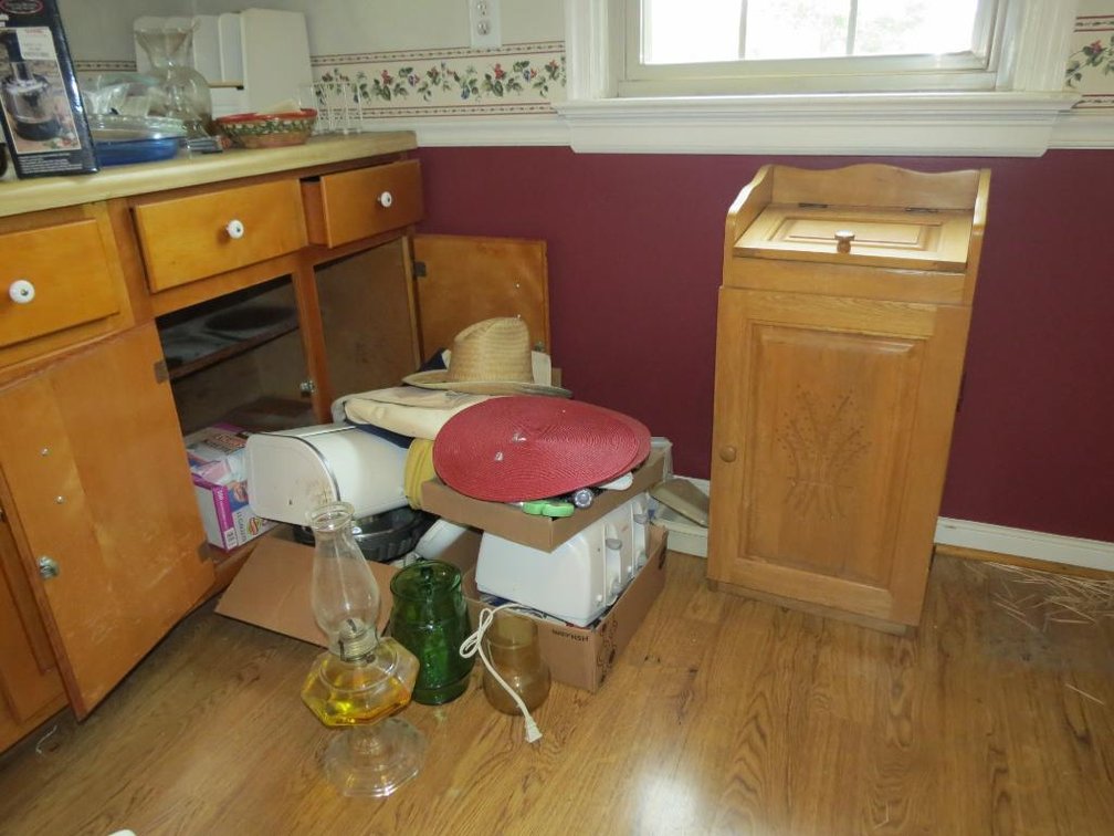 Image for Wholesale Estate Cleanout