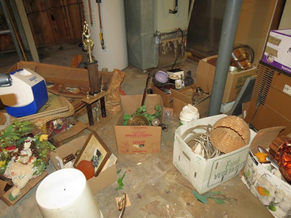 Image for Wholesale Estate Cleanout