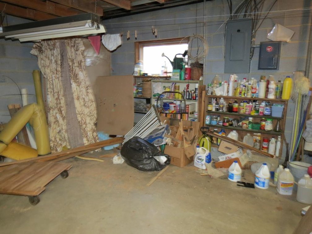 Image for Wholesale Estate Clean Out