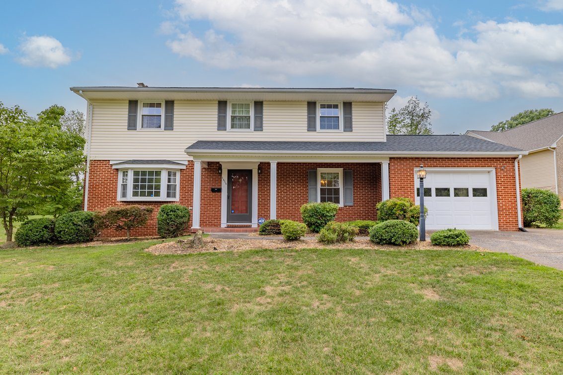 Image for Waynesboro Estate Home
