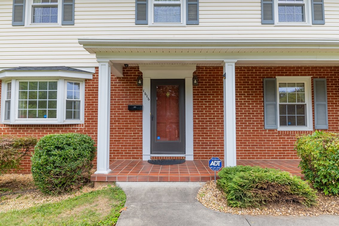 Image for Waynesboro Estate Home