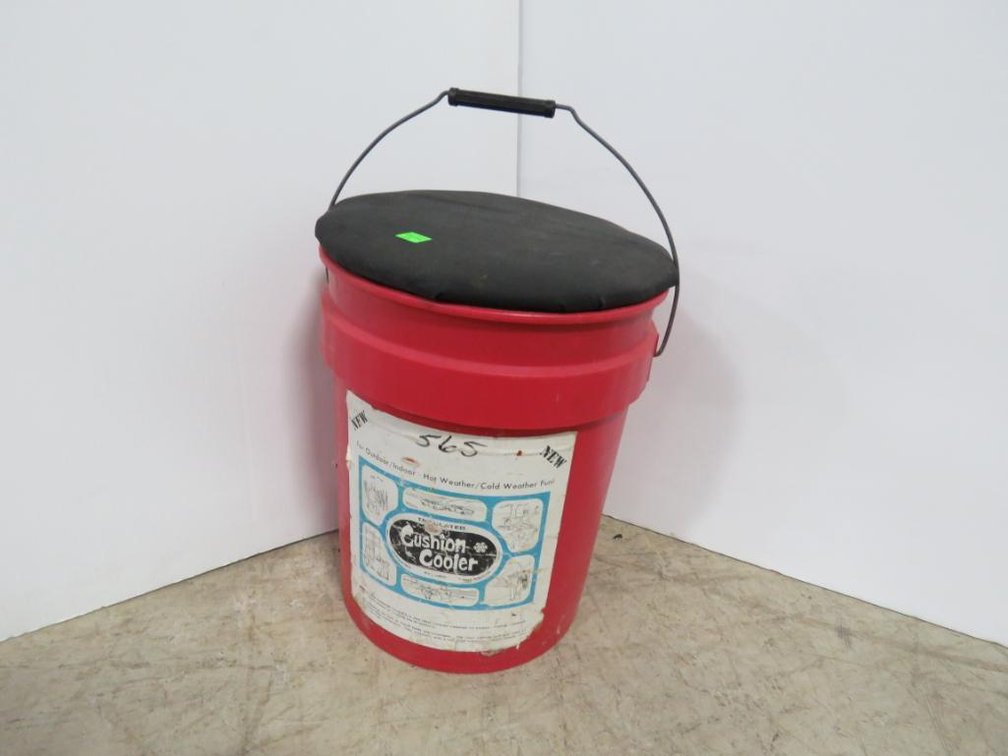 Insulated Cushion Cooler Bucket