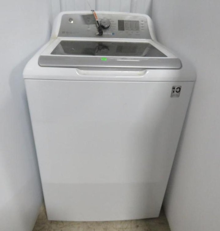 GE Washer, Needs Cleaning