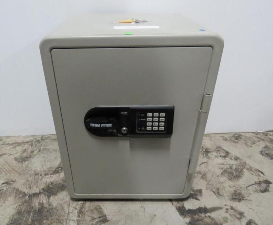 Fire Fyter Safe With Combination and Key
