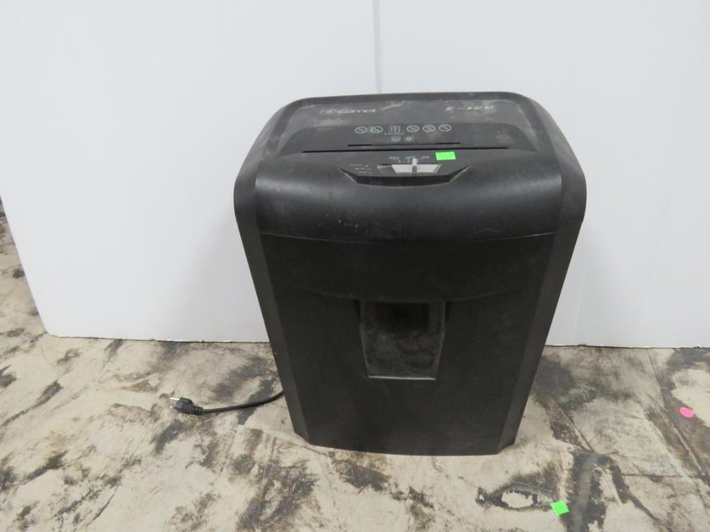 Comet C-120 Paper Shredder, 12 Sheet Capacity