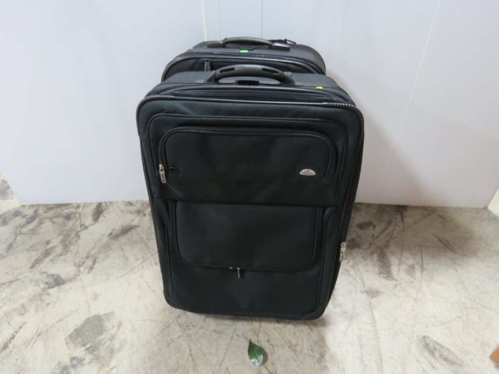 Pair of Samsonite Suitcases