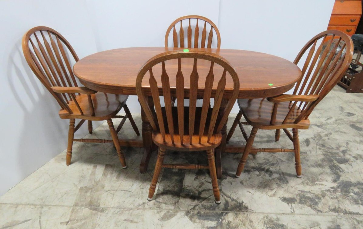 Oval Dinner Table With Four Chairs