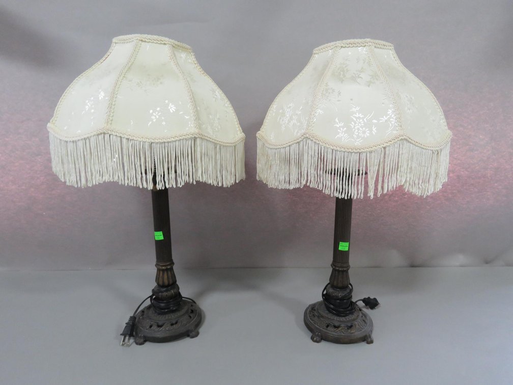 Pair of Desk Lamps With Metal Base and Tassel Shades