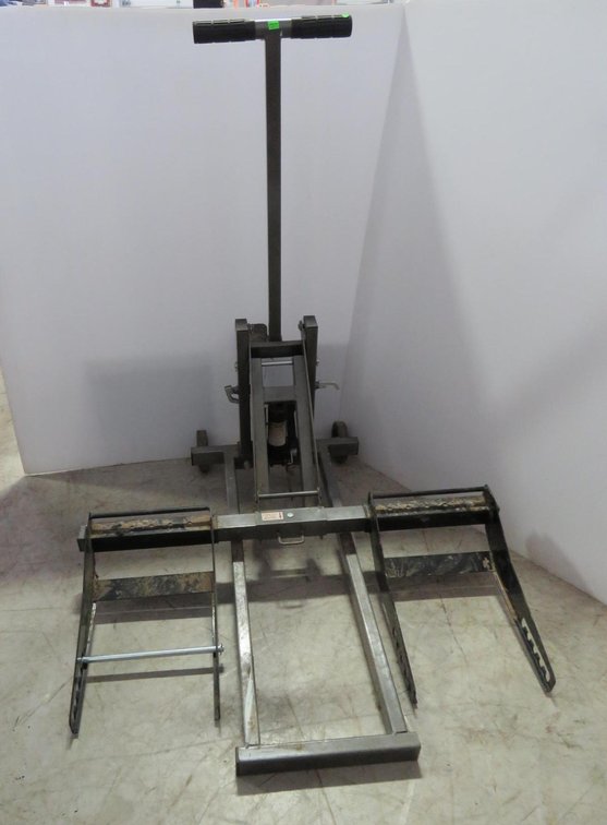 Lawn Mower/ATV Jack, 2 Ton Ram Capacity