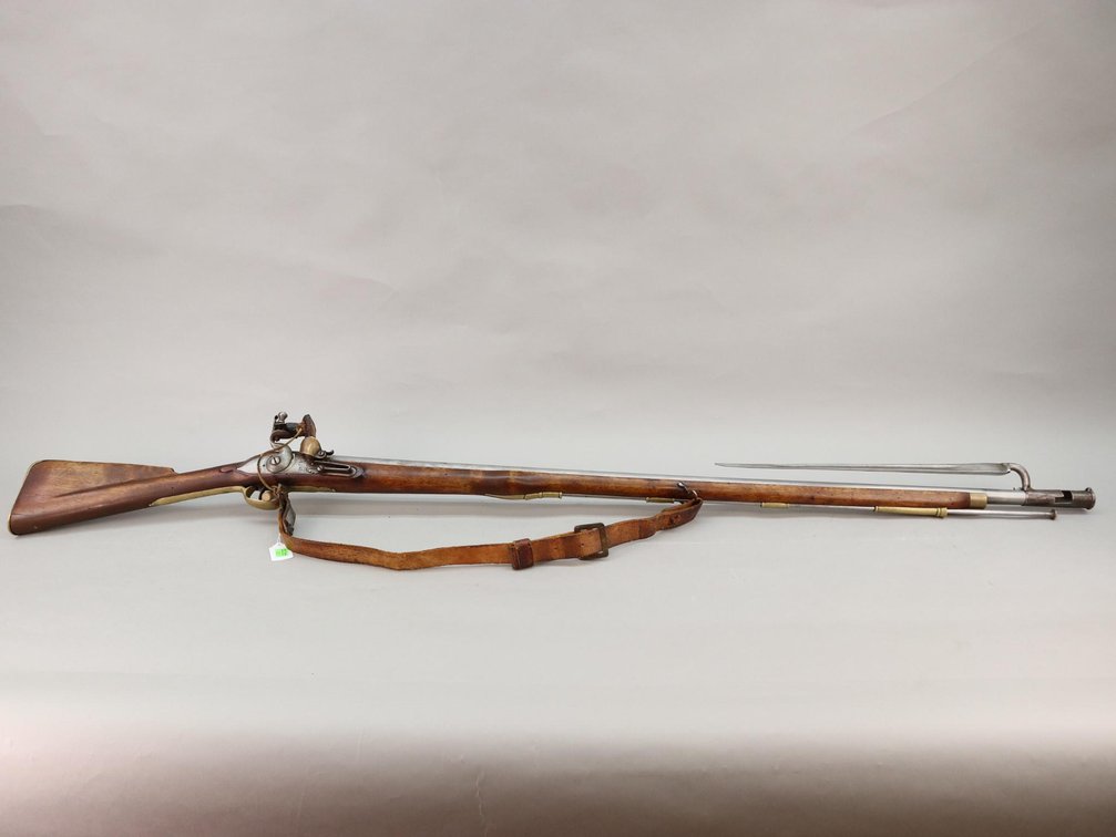 TOWER "GR" FLINTLOCK MUSKET