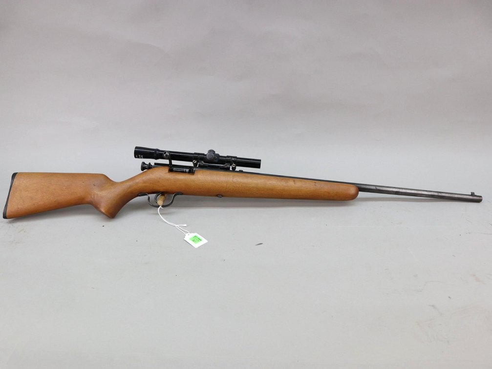 SAVAGE ARMS 120A CAL/GA: 22 S,L,LR