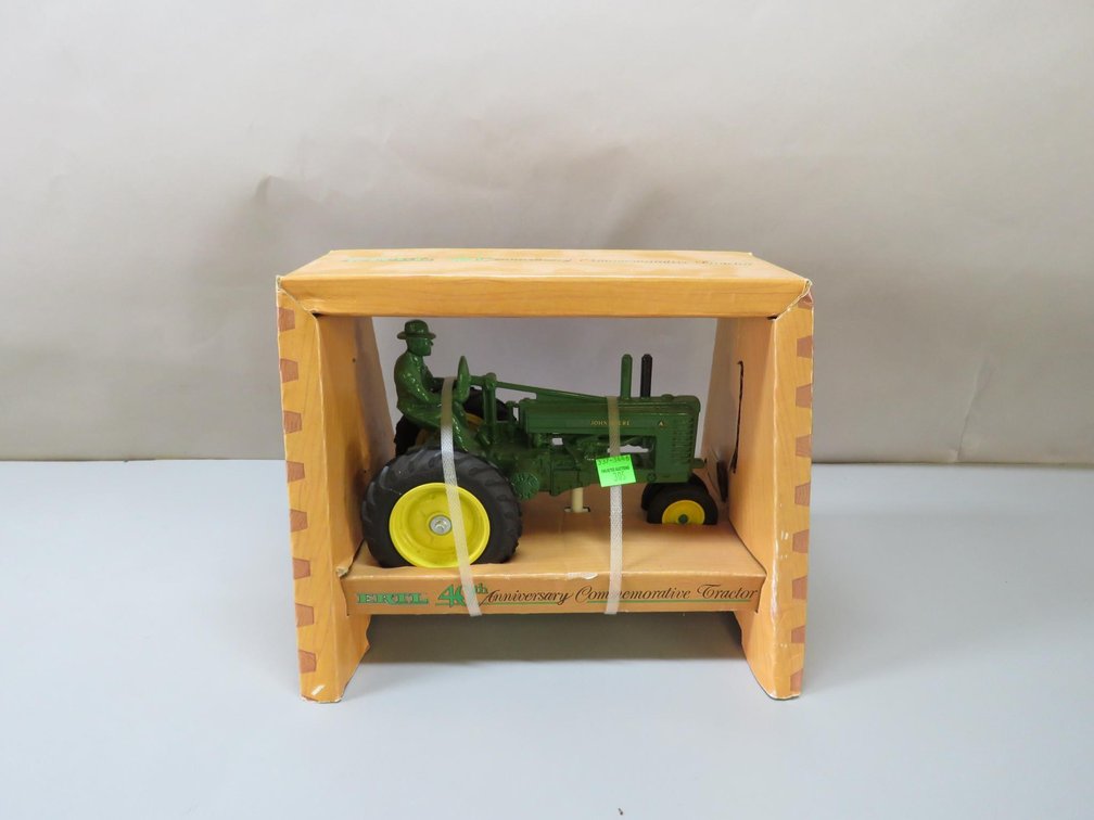 John Deere Model A Diecast Metal Body and Rims, Rubber Tires, 1/16 Scale