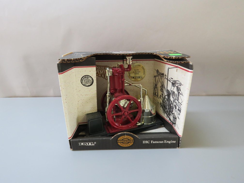 IHC Famous Engine 1/8 Scale