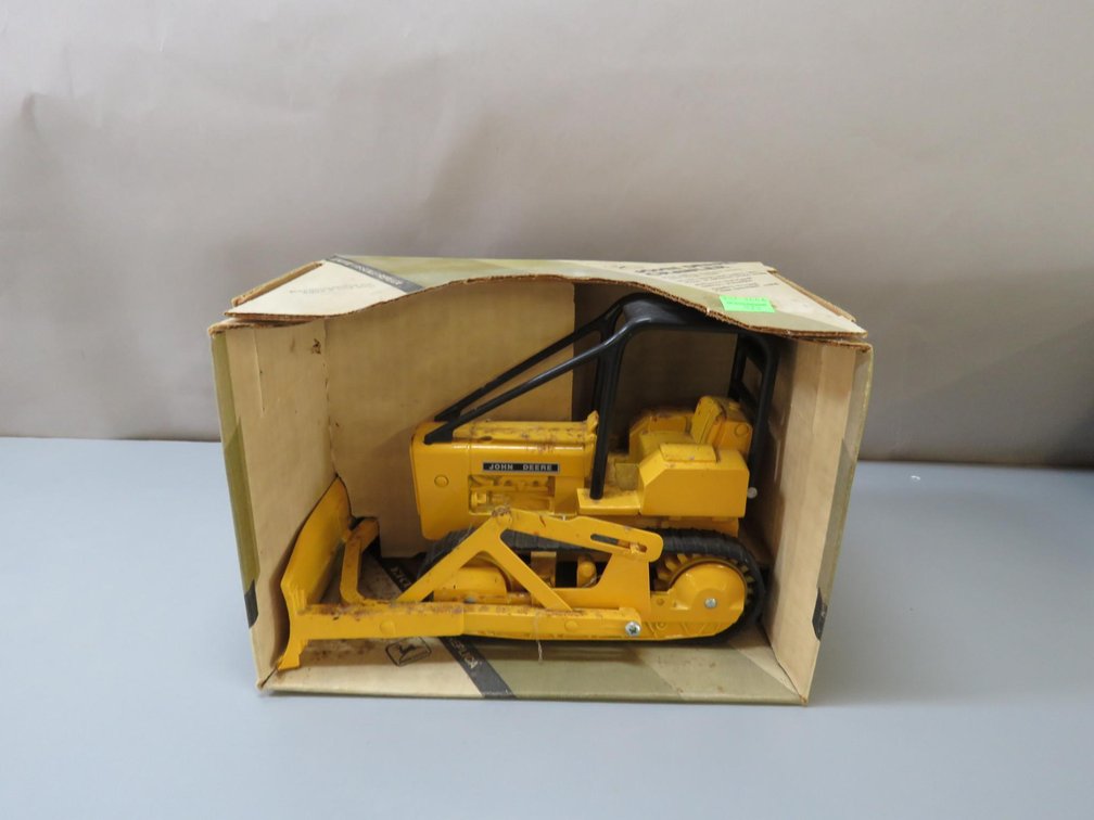 John Deere Crawler
