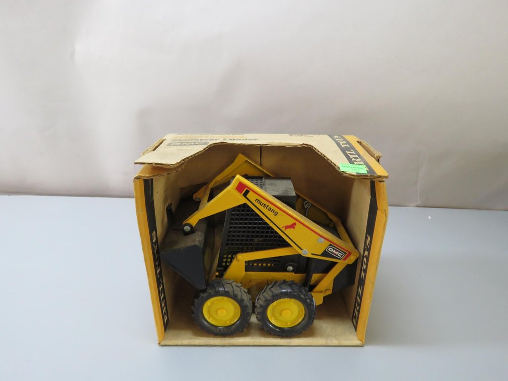 Mustang OMC Skid Steer Loader