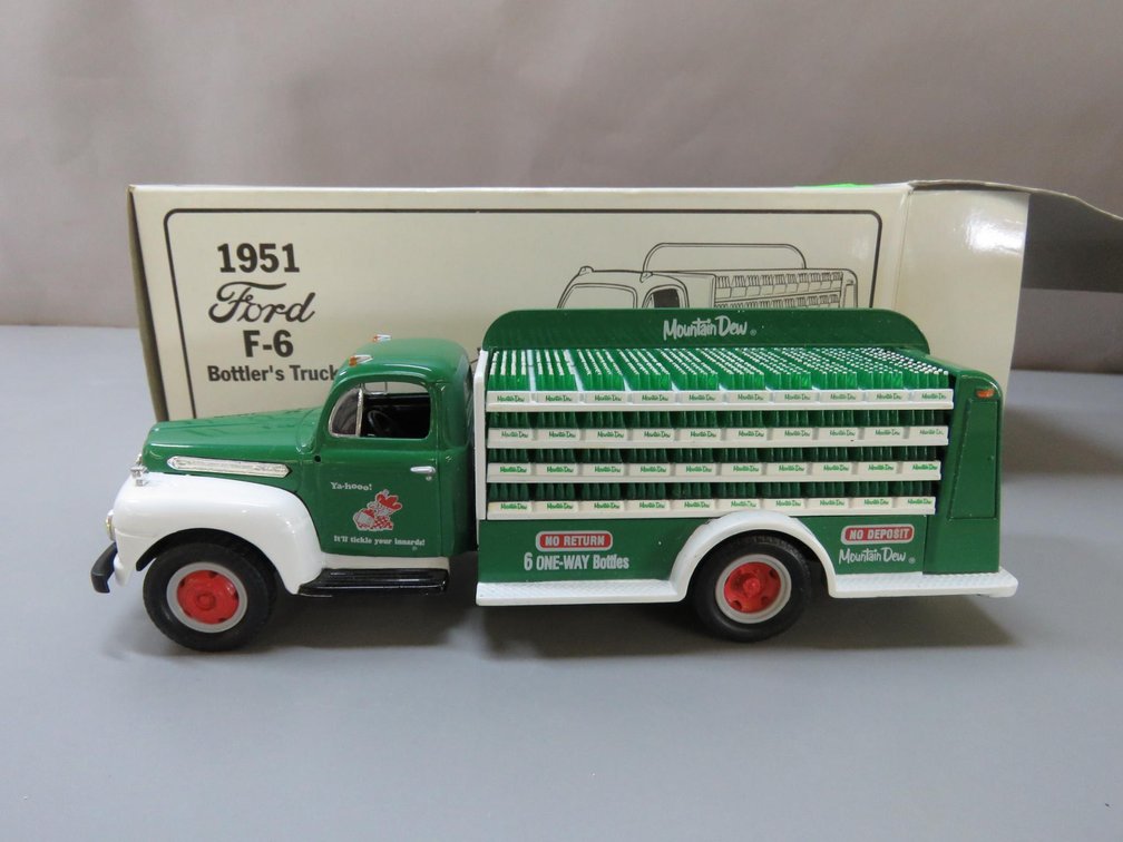 Mountain Dew Diecast 1951 Ford Bottler's Truck 1/34 Scale