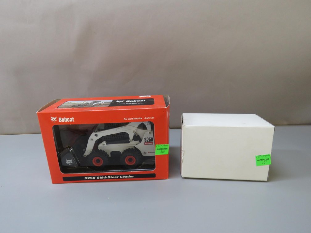 Mustang Skid Steer Model 2050 Diecast. Bobcat Skid Steer Model S250 Diecast