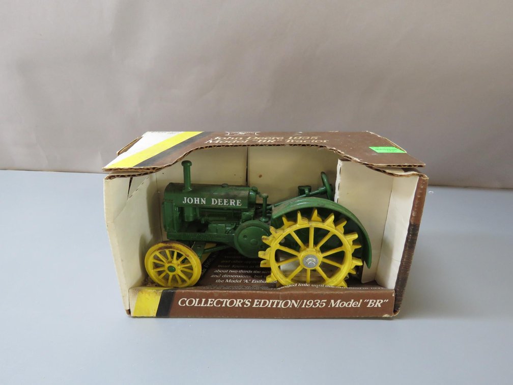 John Deere 1935 Model BR Diecast