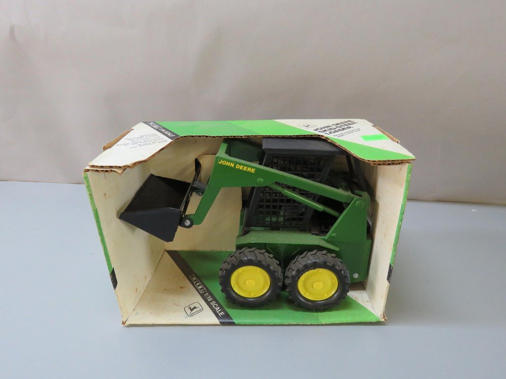 John Deere Skid Loader Diecast With Plastic Components