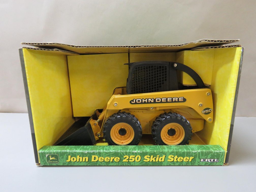 John Deere Skid Steer Model 250 Diecast
