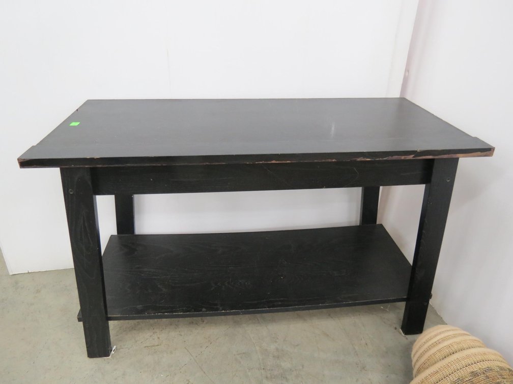 Pressboard Table