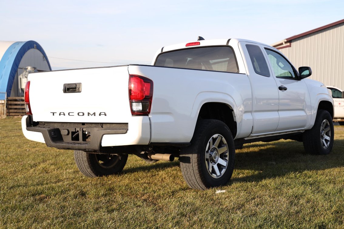 Image for 2020 Toyota Tacoma