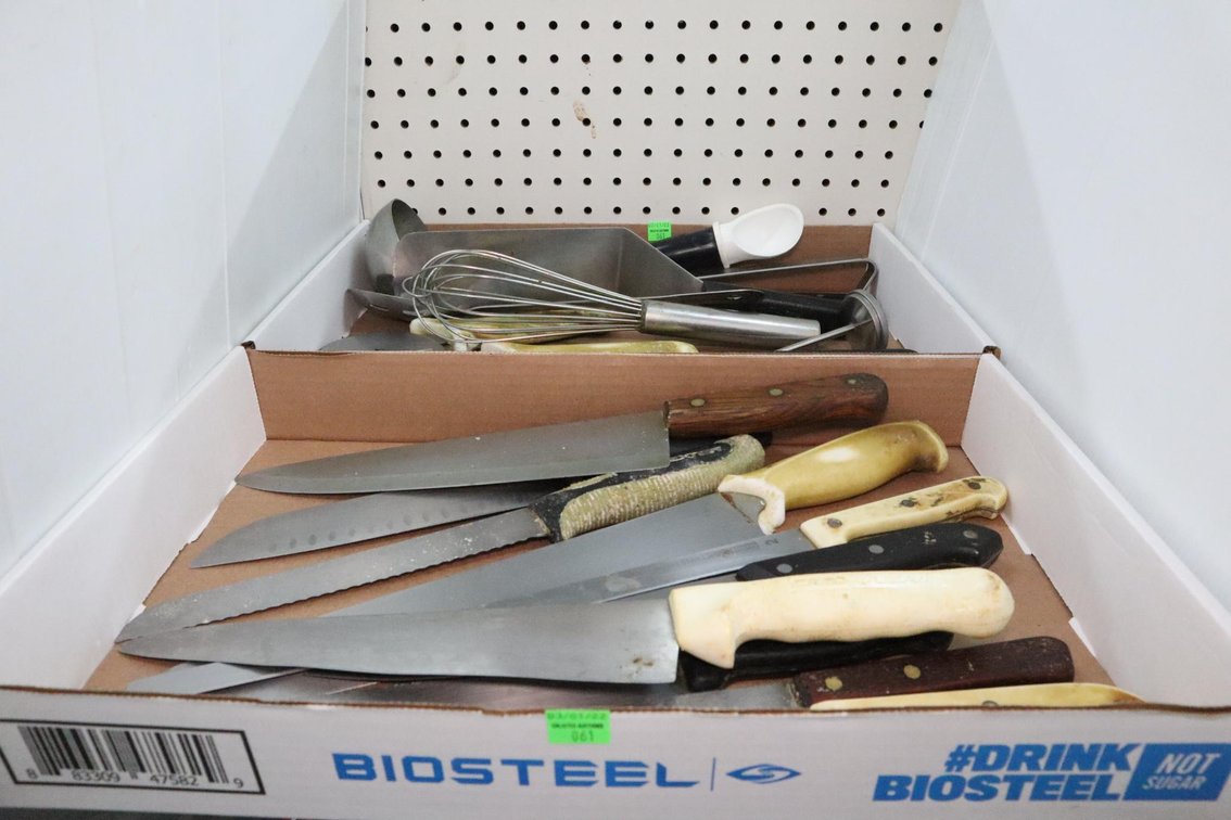Restaurant Kitchen Knives and Utensils, Utensils Are Dirty