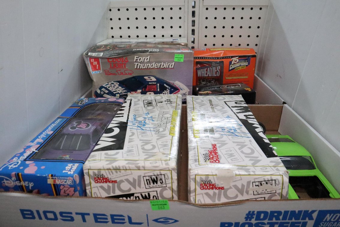 Collectible Nascar Stock Cars and Model Kits