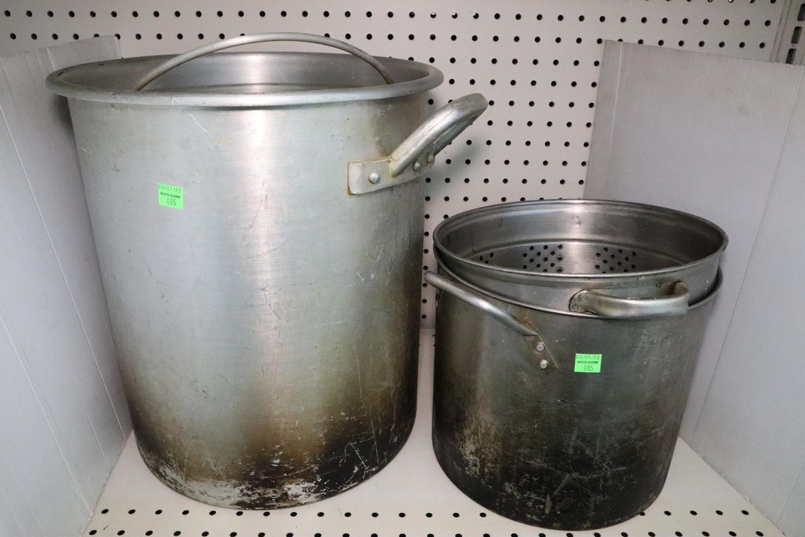 Pair of Fryer/Steamer Pots